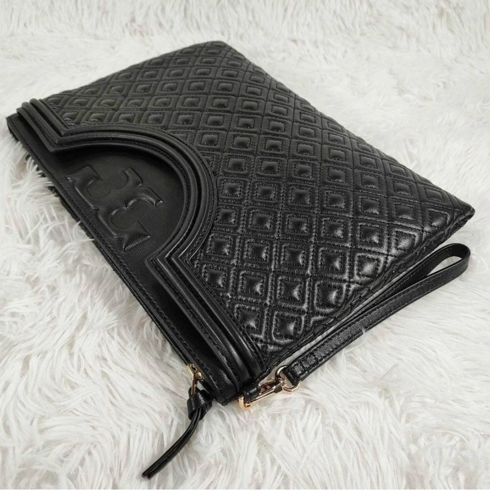 TORY BURCH Large Fleming Clutch. Discontinued
